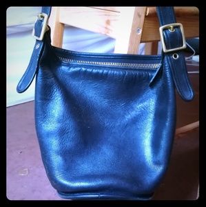 😱CLOSET CLEAROUT*😱 Coach Duffle #9953